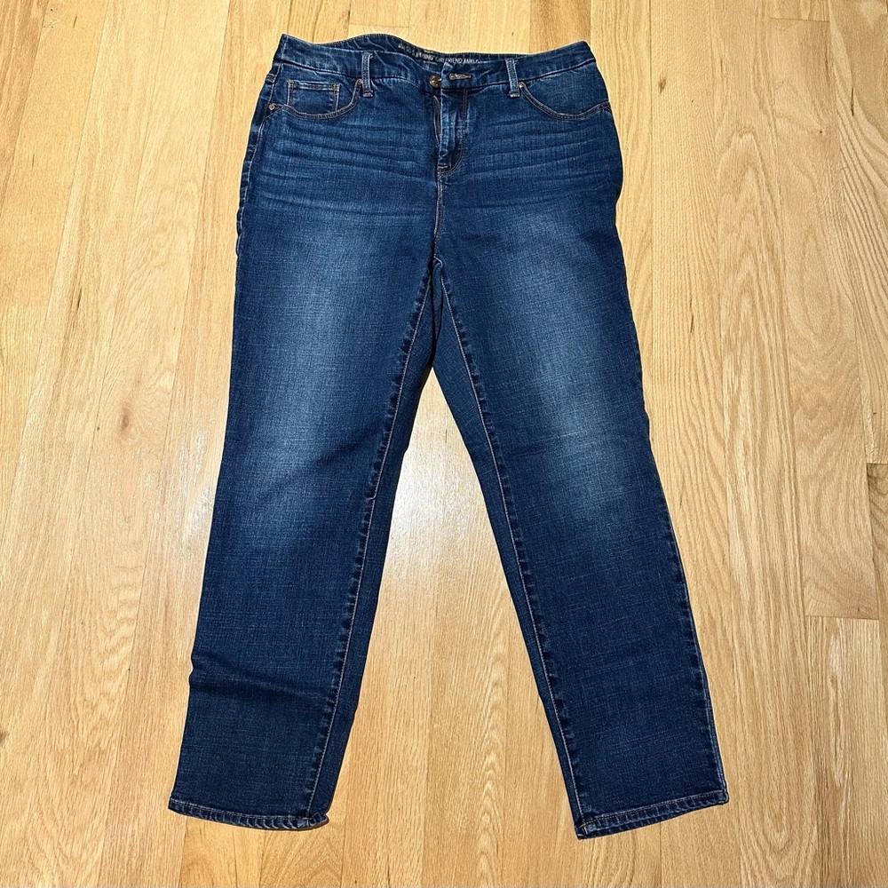 Chico’s so slimming ankle jeans